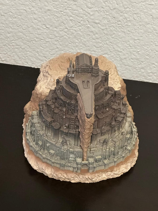 Minas Tirith Deck Box – MTG Commander Vault | White City of Gondor